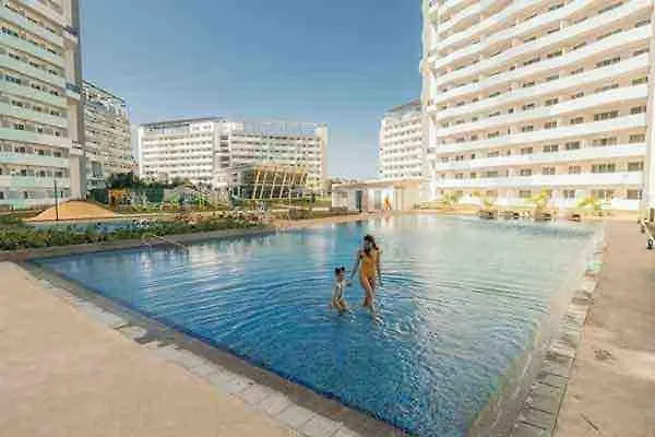 Staycation - Wifi - Gym And Pool - 3 Beds