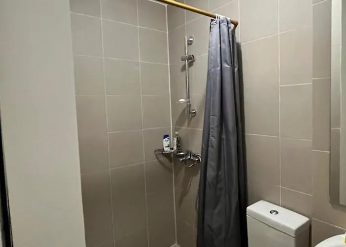 Staycation - Wifi - Gym And Pool - 3 Beds * Manila